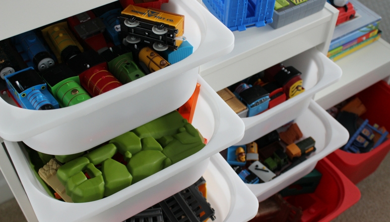 How to Organize Toys with the Ikea Trofast