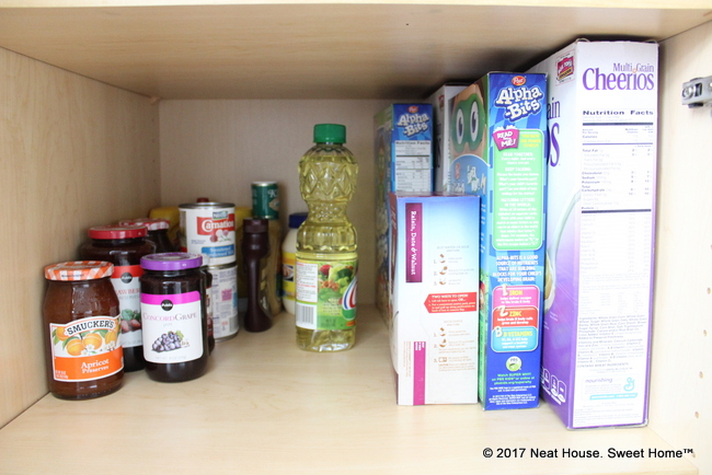 Is dinnertime chaotic in your household? Find out if you are making these 5 pantry organization mistakes.