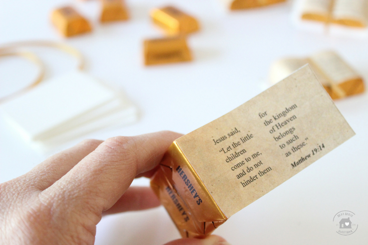 How to make the cutest chocolate bibles with Hershey's nuggets.