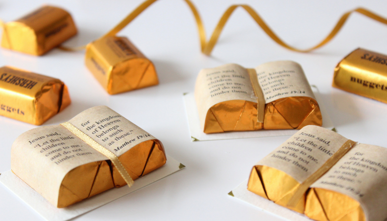 How to Make Miniature Chocolate Bibles