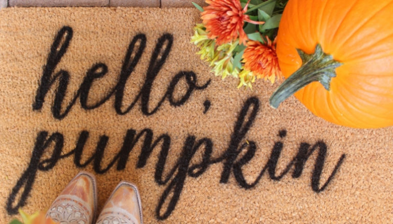 DIY ‘Hello, Pumpkin’ Doormat with Plasti Dip Craft