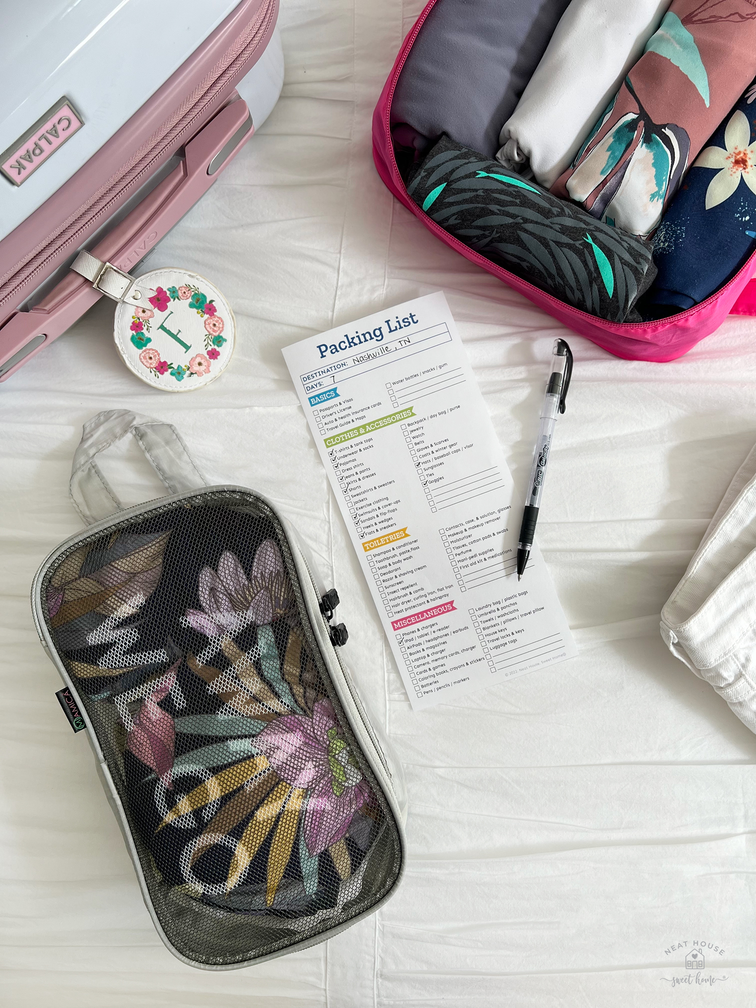 what to pack for travel checklist